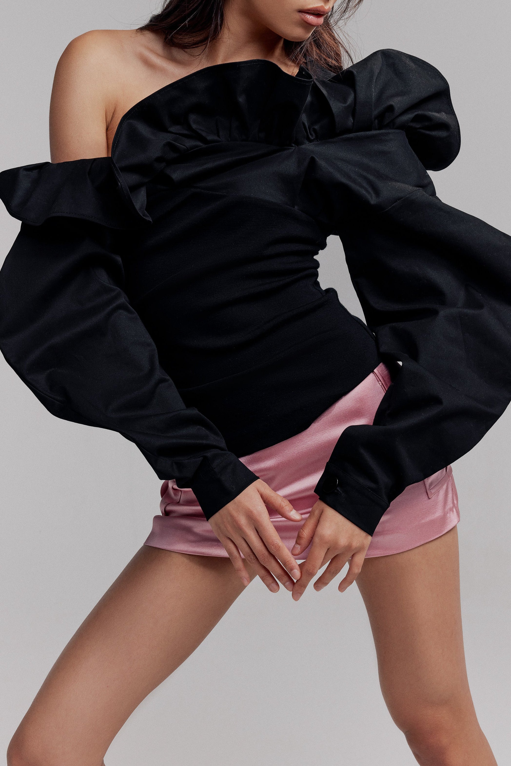 PATCH POCKET MICRO MINI SKIRT