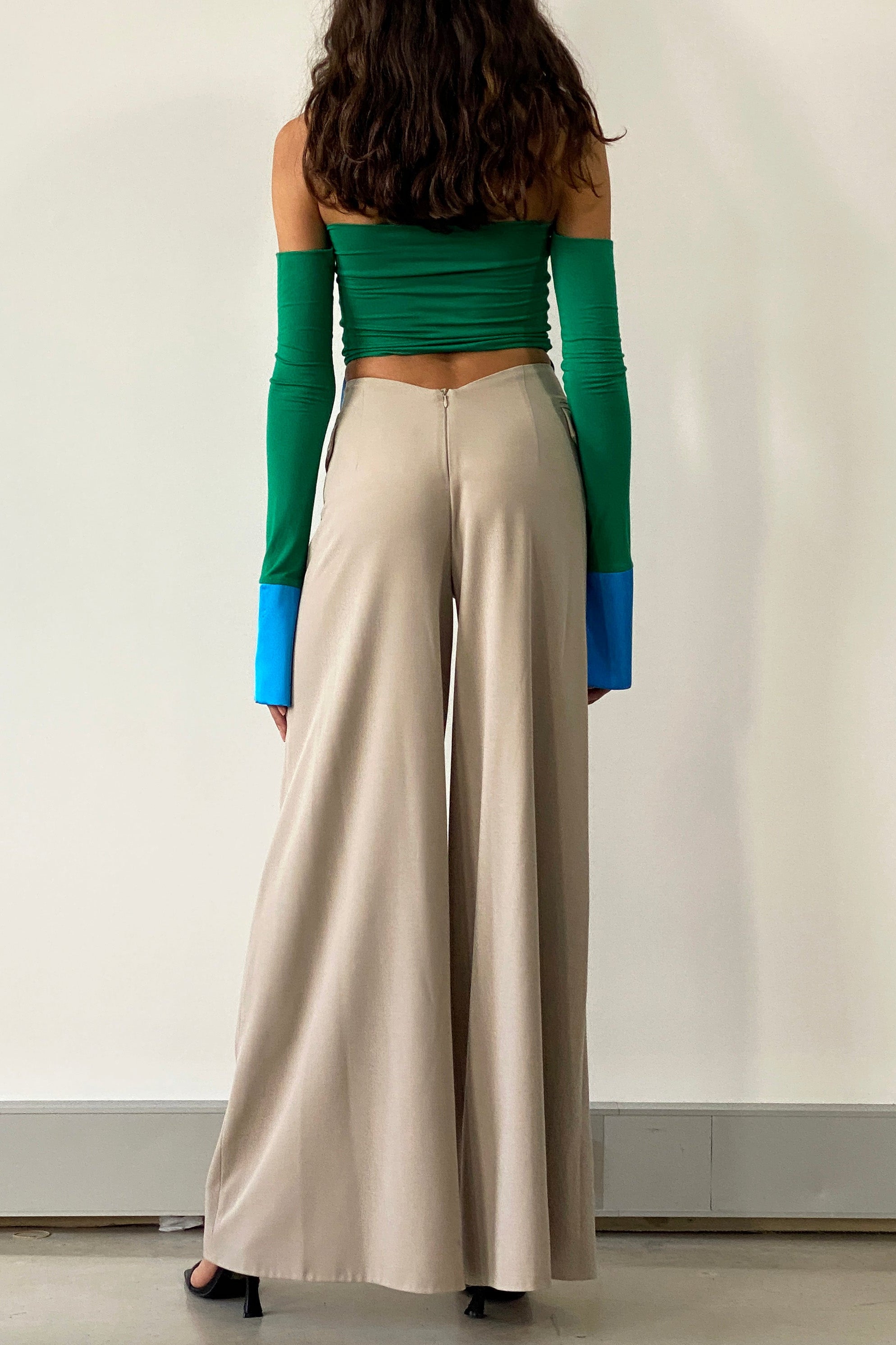 AQUA OFF SHOULDER TOP