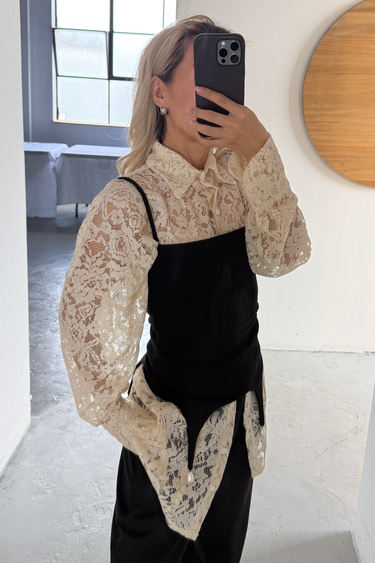 LACE DETACHABLE LAYERED SHIRT DRESS SET in CREAM/BLACK