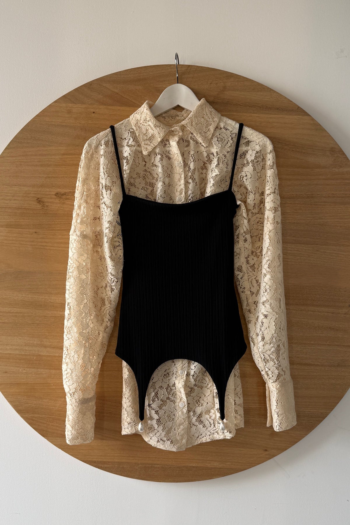 LACE DETACHABLE LAYERED SHIRT DRESS SET in CREAM/BLACK