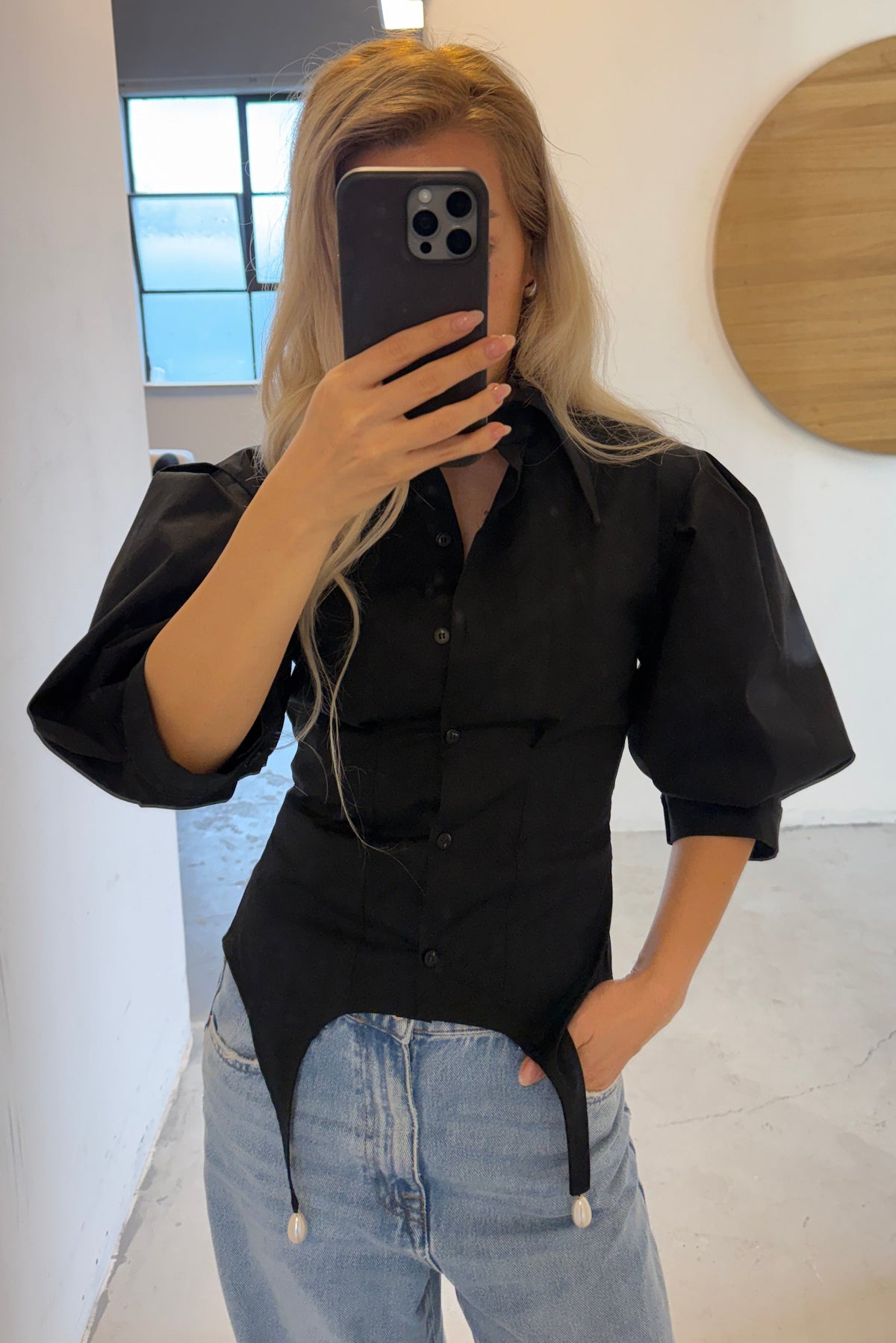 PUFFY SLEEVE TAILORED PEARL DROP SHIRT in BLACK