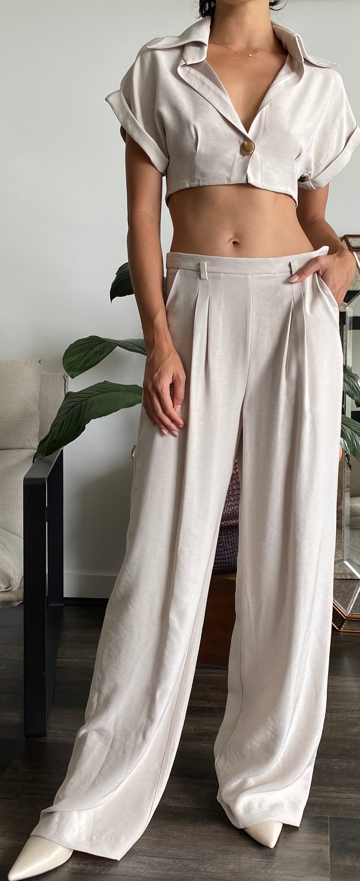PLEATED WIDE LEG PANT