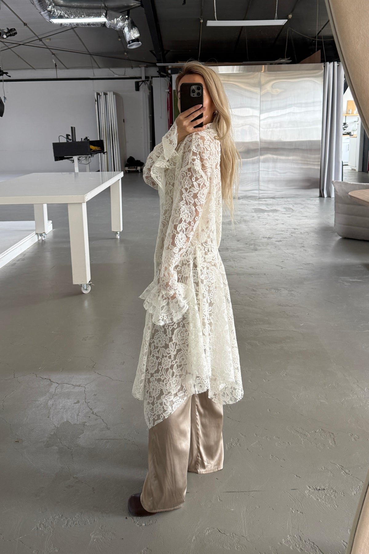 LACE HANDKERCHIEF HEM WRAP COAT WITH SASH