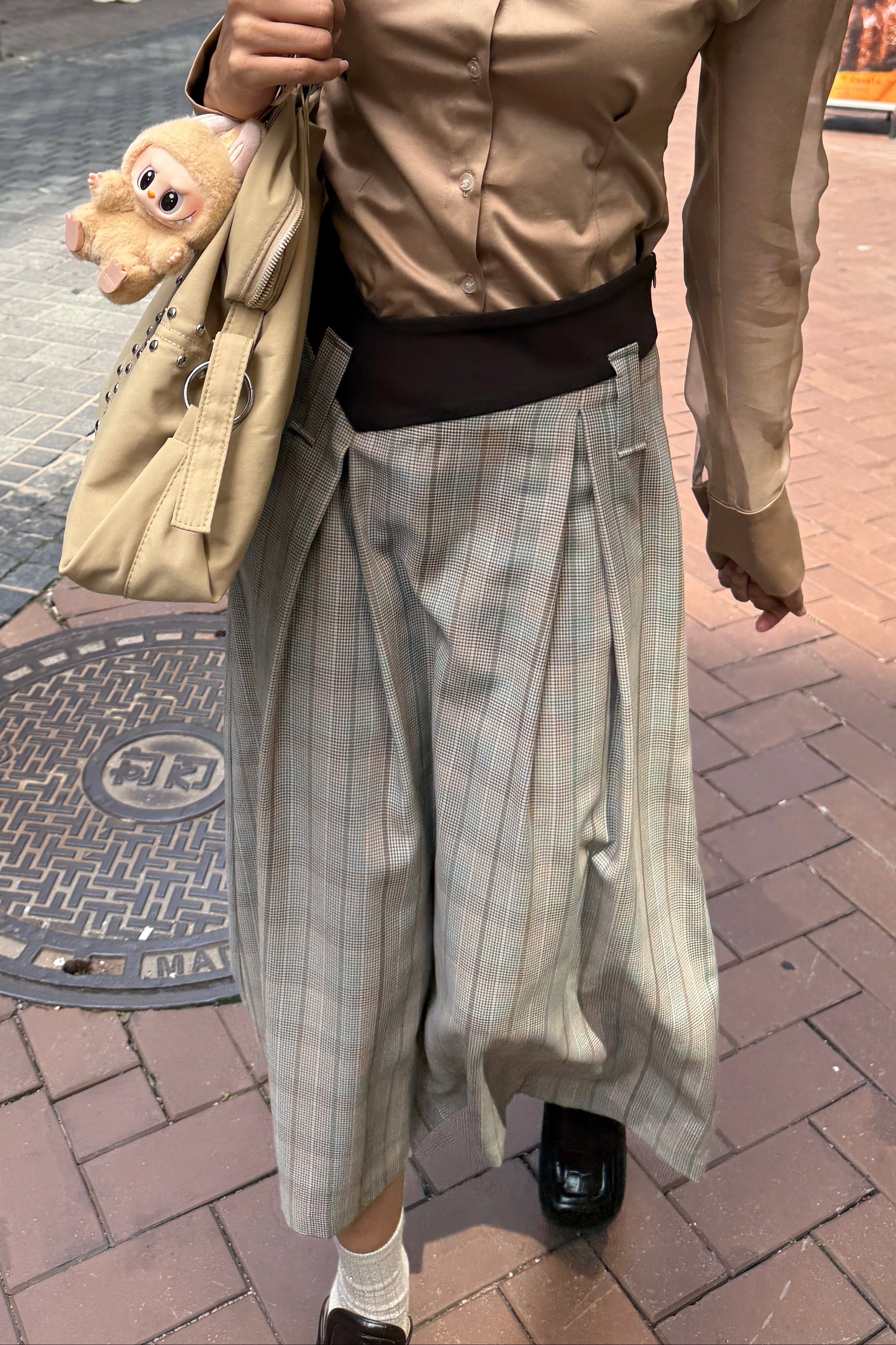 TAILORED ANGLED WAIST LONG SKIRT in BROWN/SAGE PLAID