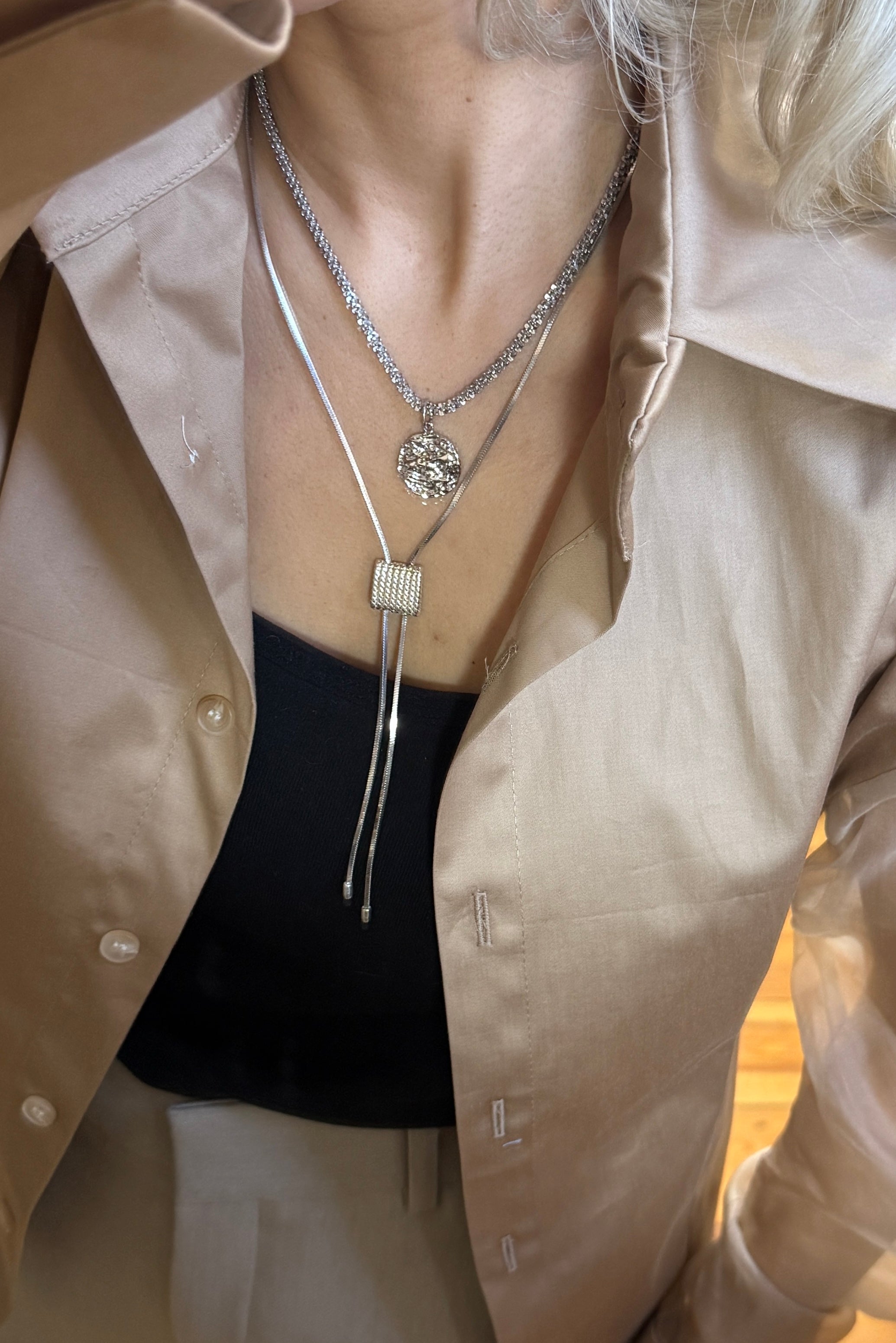 SILVER NECKLACE JE03