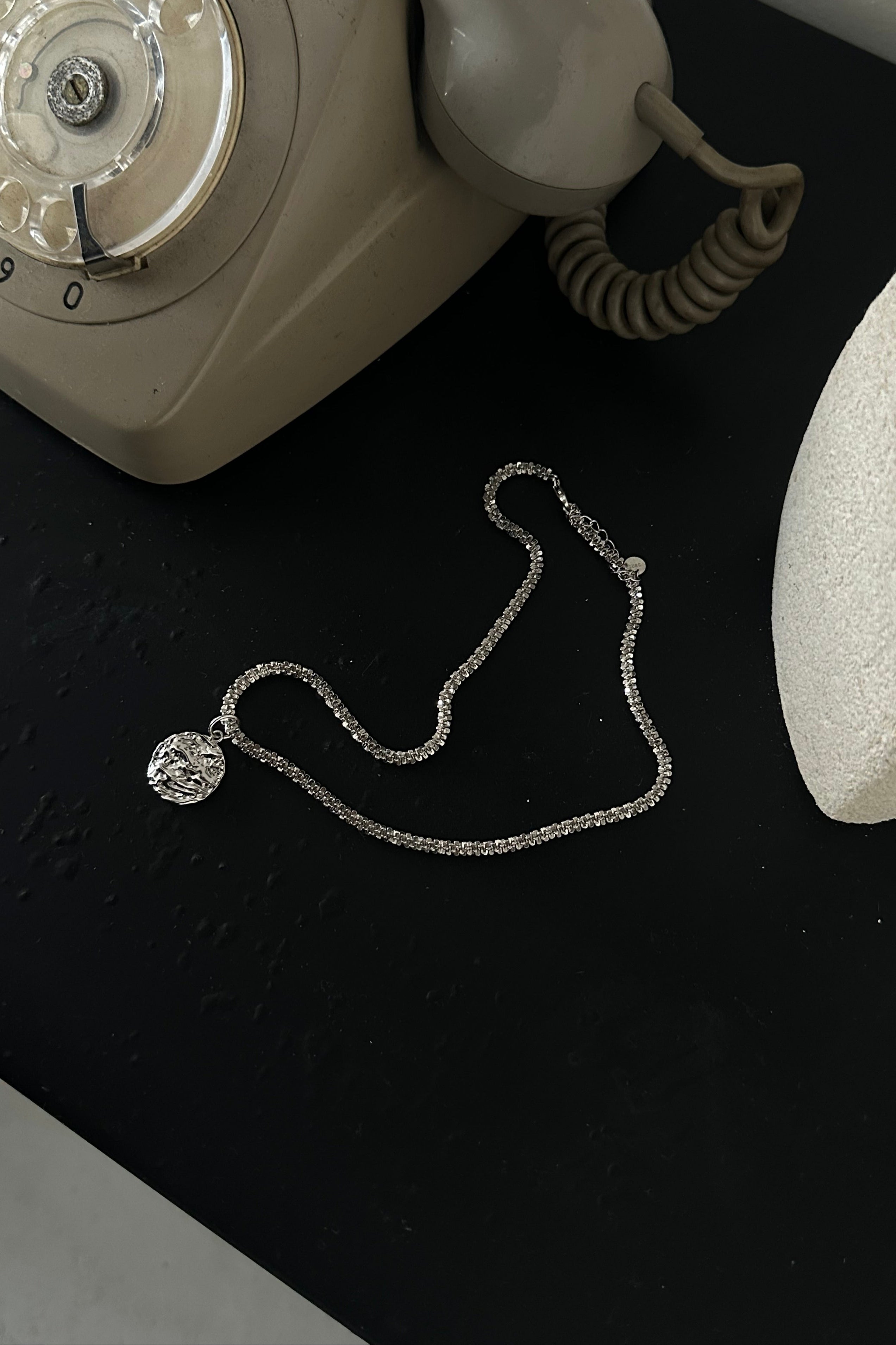 SILVER NECKLACE JE03