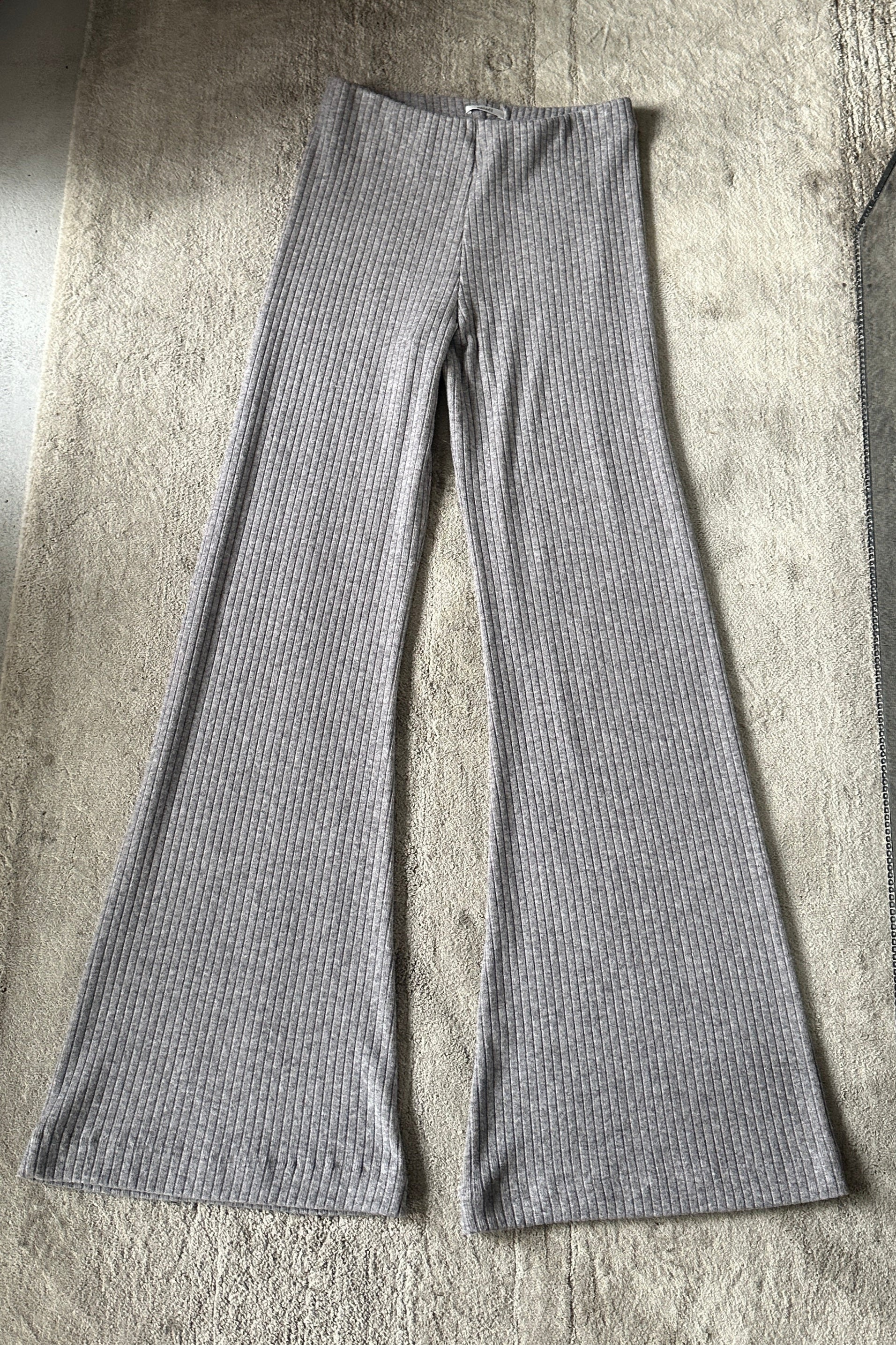 WIDE LEG RIB KNIT PANT in MARL GREY