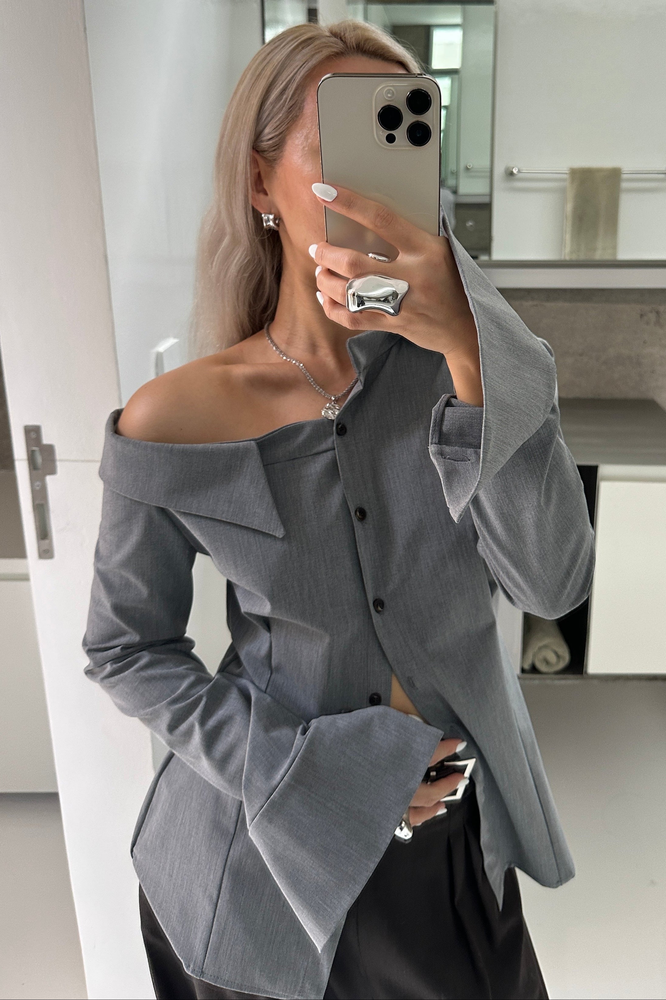 UNBALANCED OPEN SHOULDER SHIRT in GREY