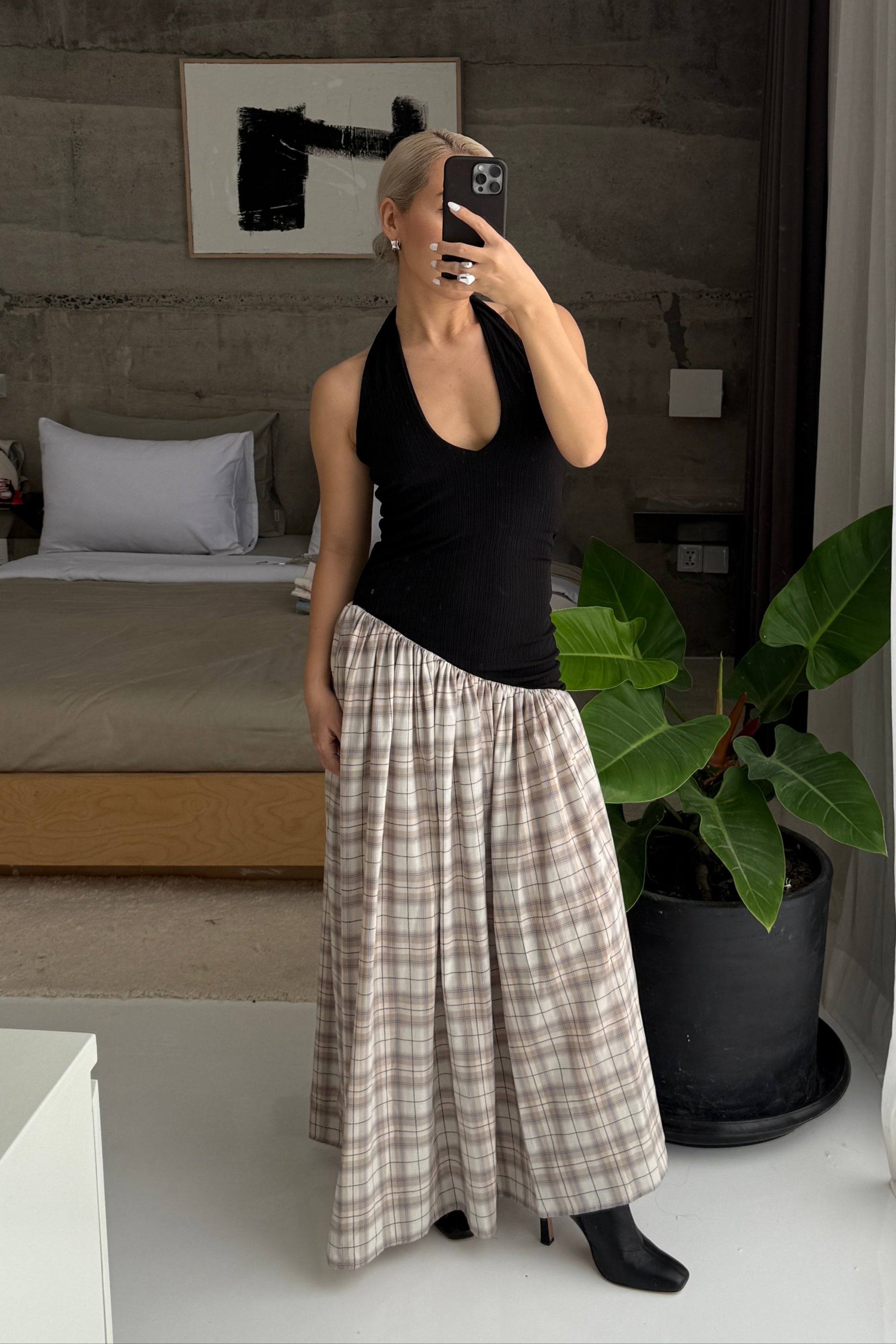 ASYMMETRIC HALTER DRESS in BLACK/PLAID